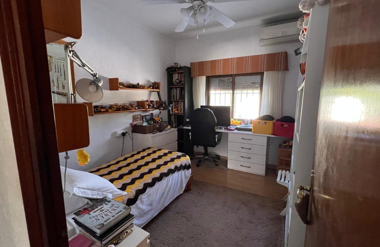 Resale - Villa -
Cabo Roig - Costa Blanca