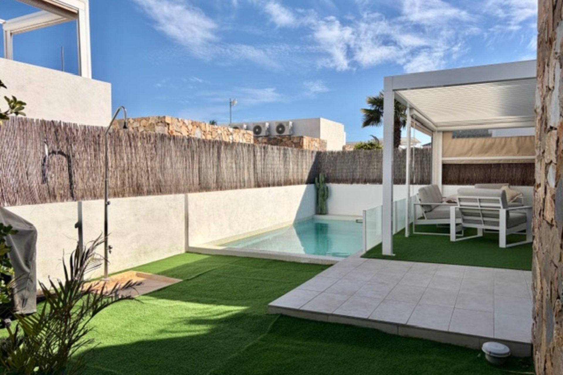Resale - Villa -
Cabo Roig - Costa Blanca