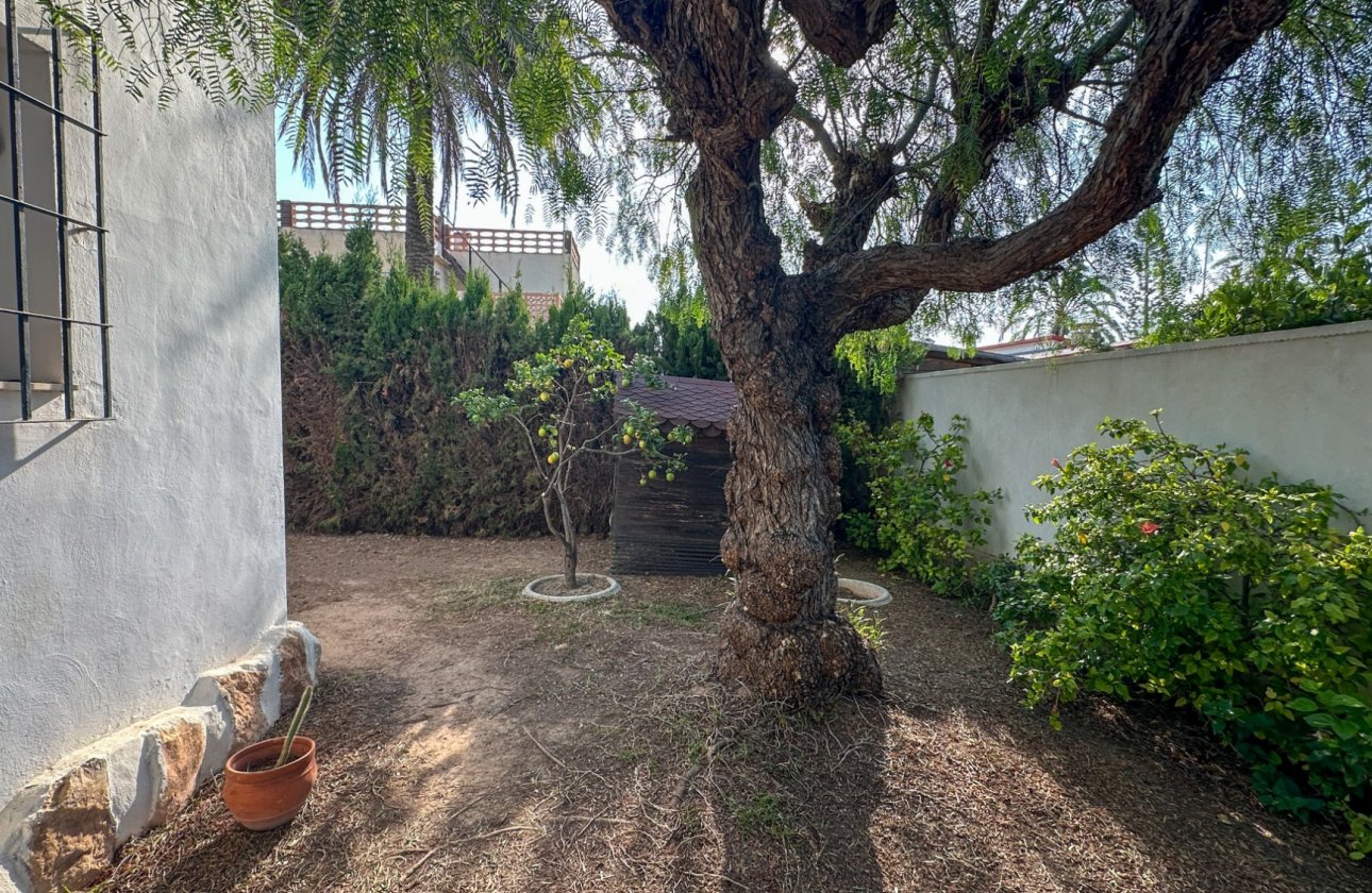 Resale - Villa -
Cabo Roig - Costa Blanca