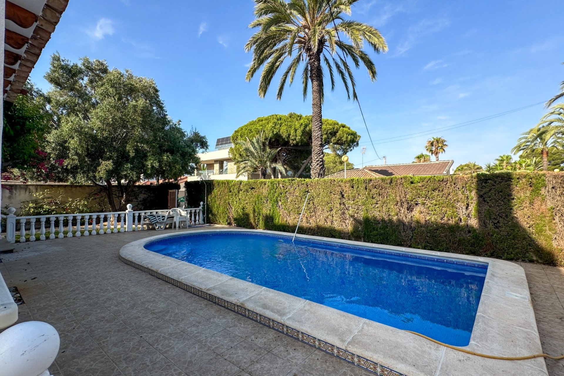 Resale - Villa -
Cabo Roig - Costa Blanca