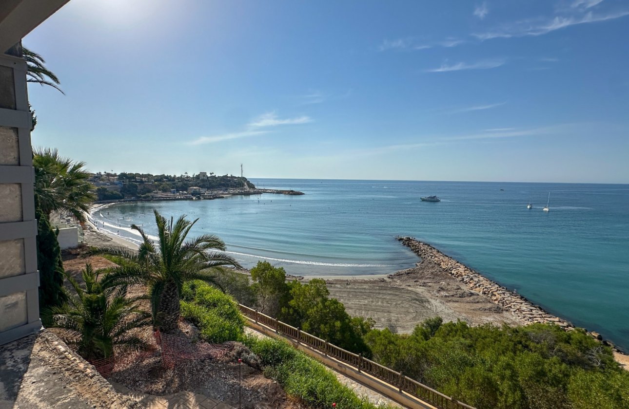 Resale - Villa -
Cabo Roig - Costa Blanca