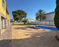 Resale - Villa -
Cabo Roig - Costa Blanca