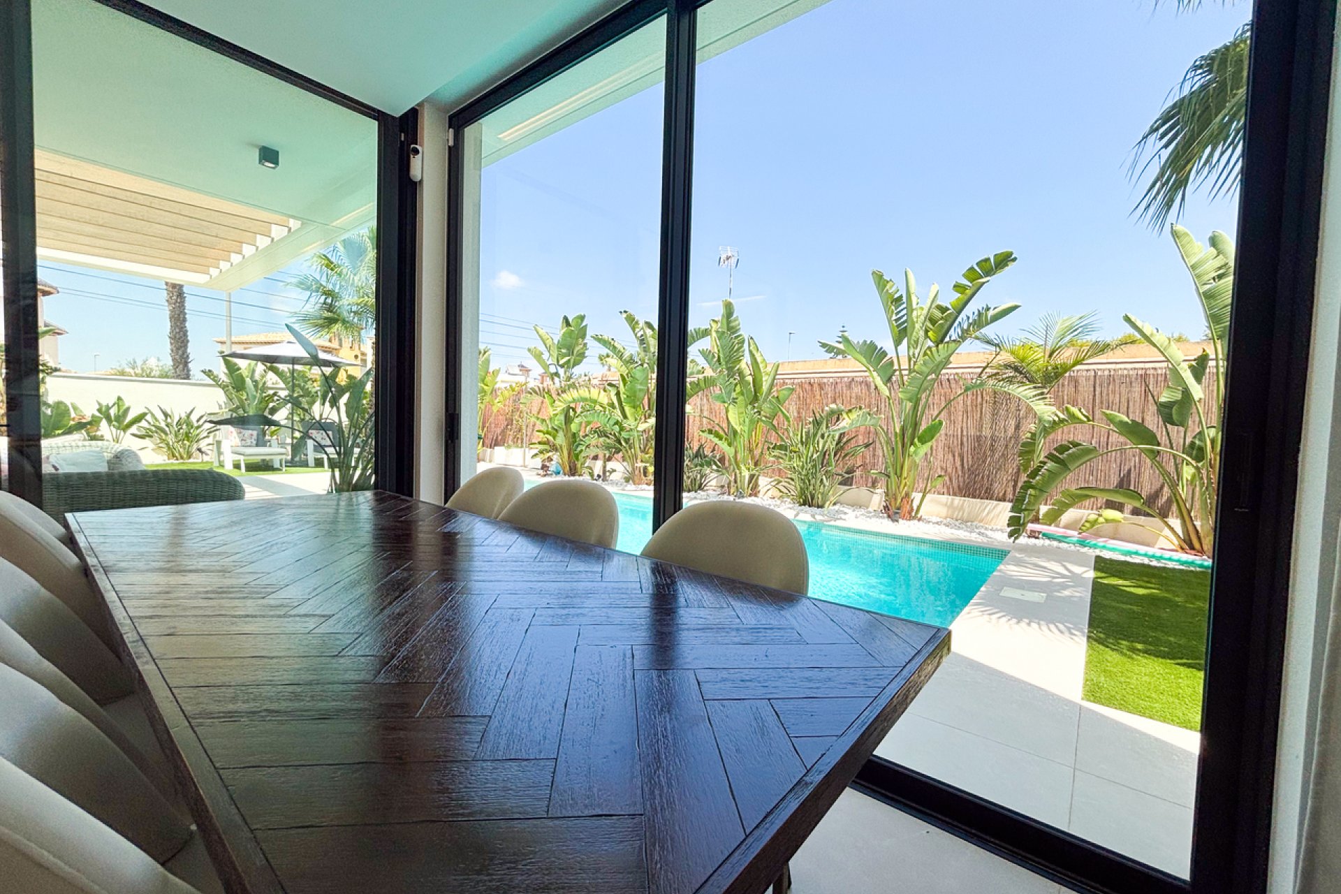 Resale - Villa -
Cabo Roig - Costa Blanca