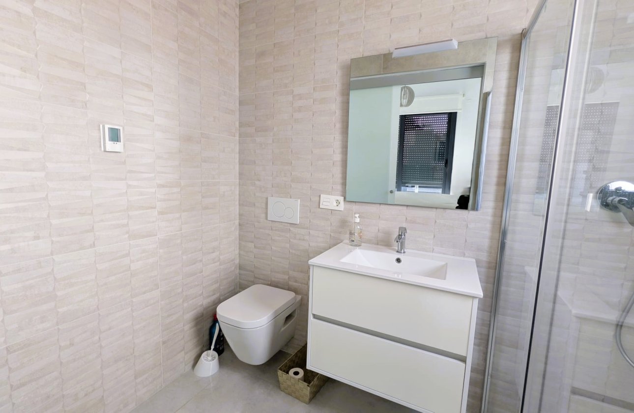 Resale - Villa -
Cabo Roig - Costa Blanca