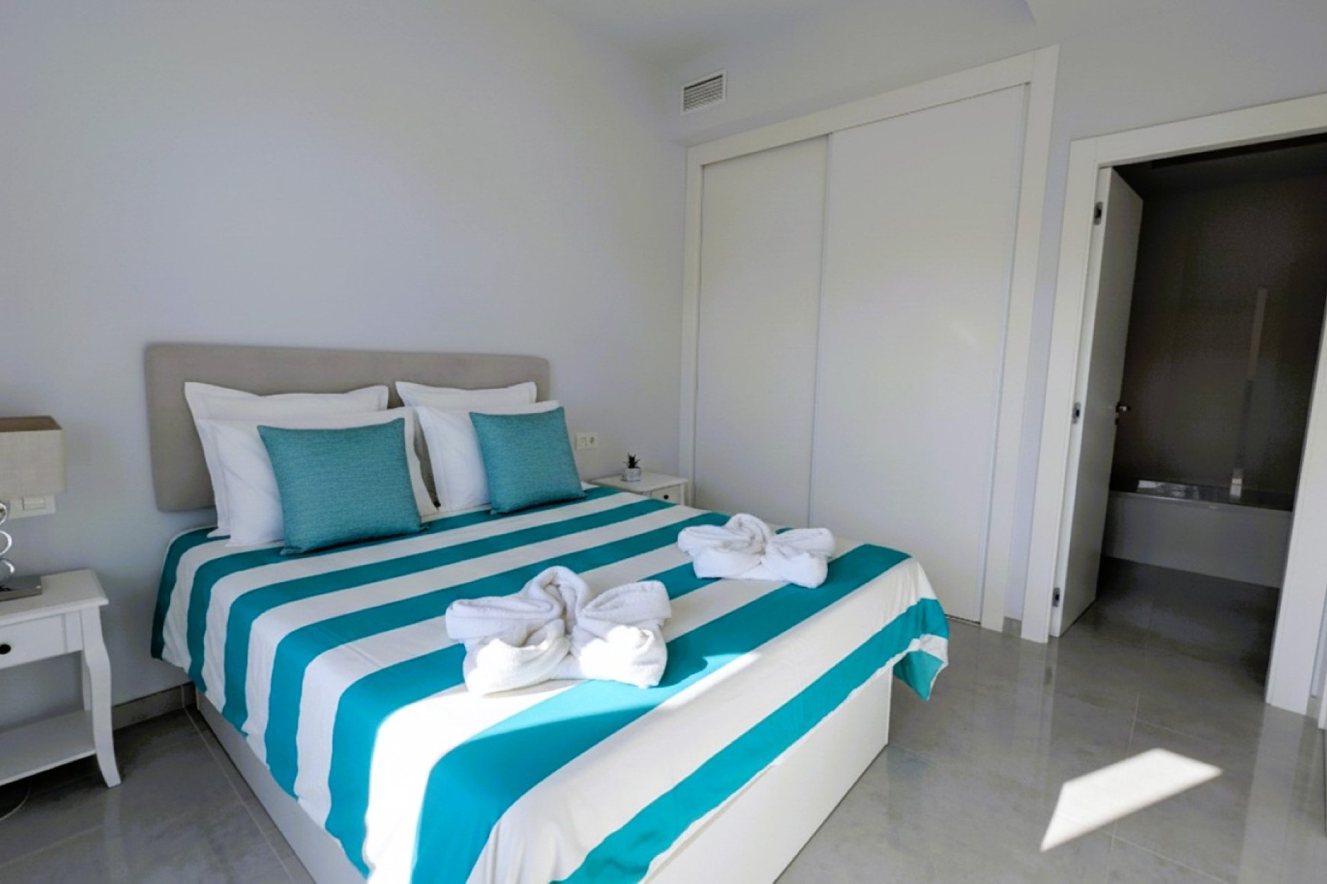 Resale - Villa -
Cabo Roig - Costa Blanca