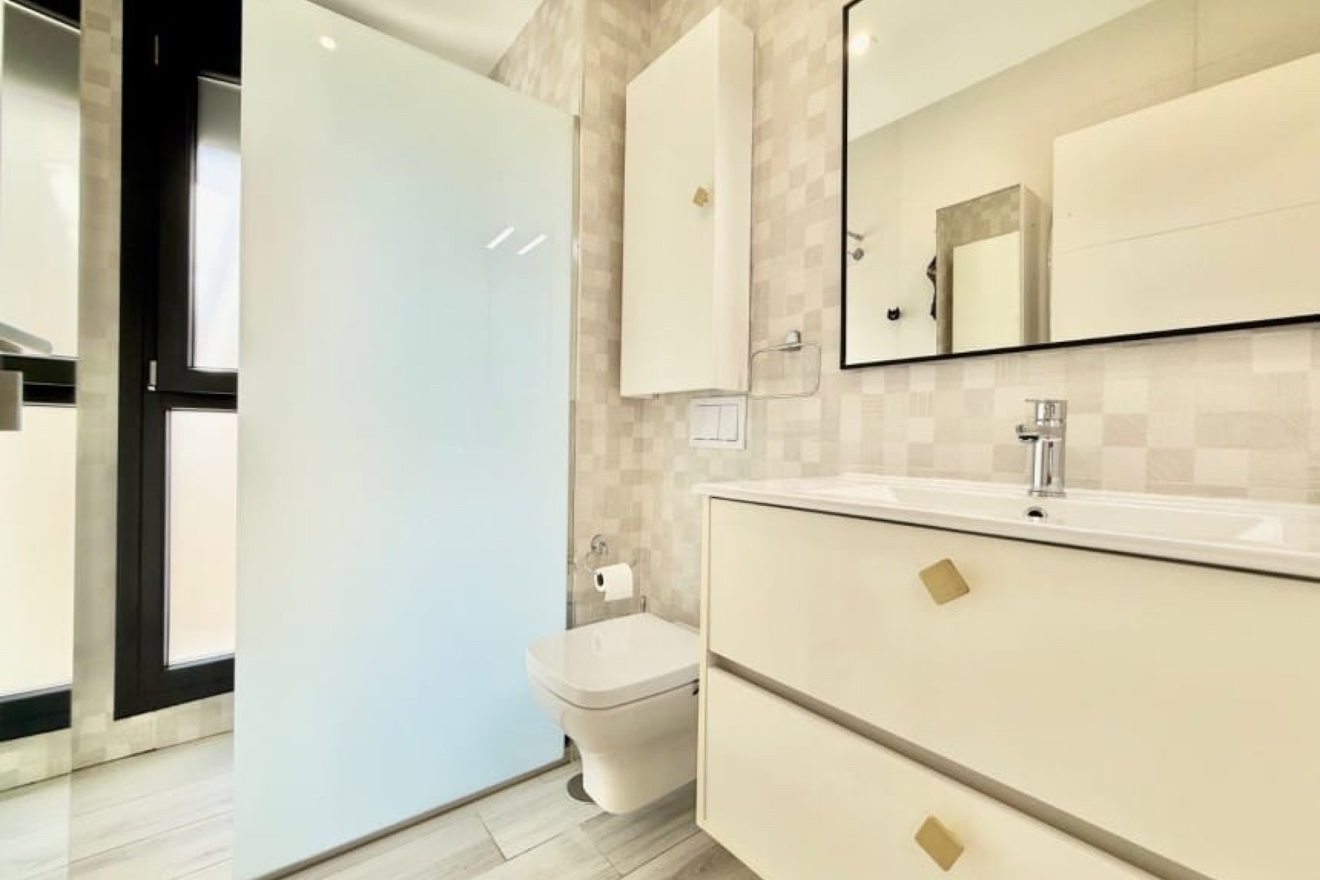 Resale - Villa -
Cabo Roig - Costa Blanca