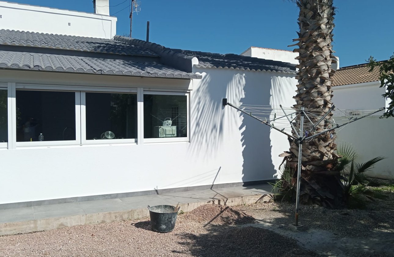 Resale - Villa -
Cabo Roig - Costa Blanca