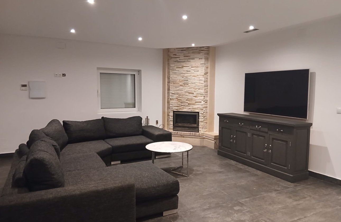 Resale - Villa -
Cabo Roig - Costa Blanca