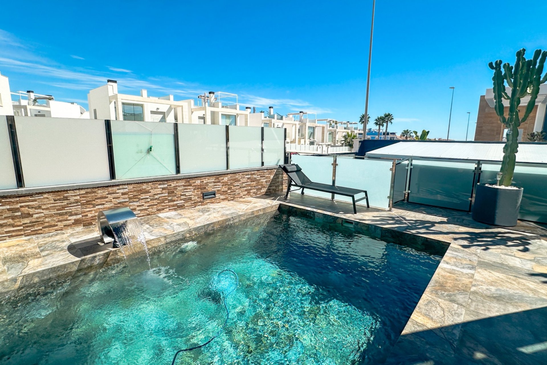 Resale - Villa -
Cabo Roig - Costa Blanca