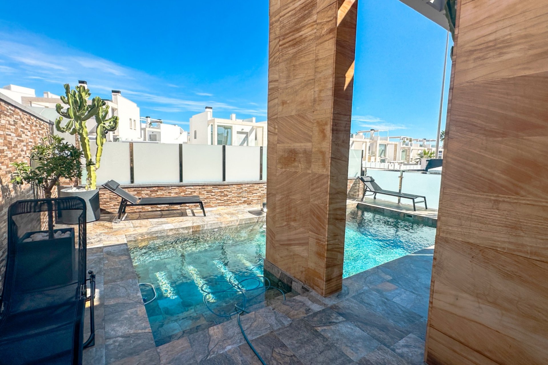 Resale - Villa -
Cabo Roig - Costa Blanca