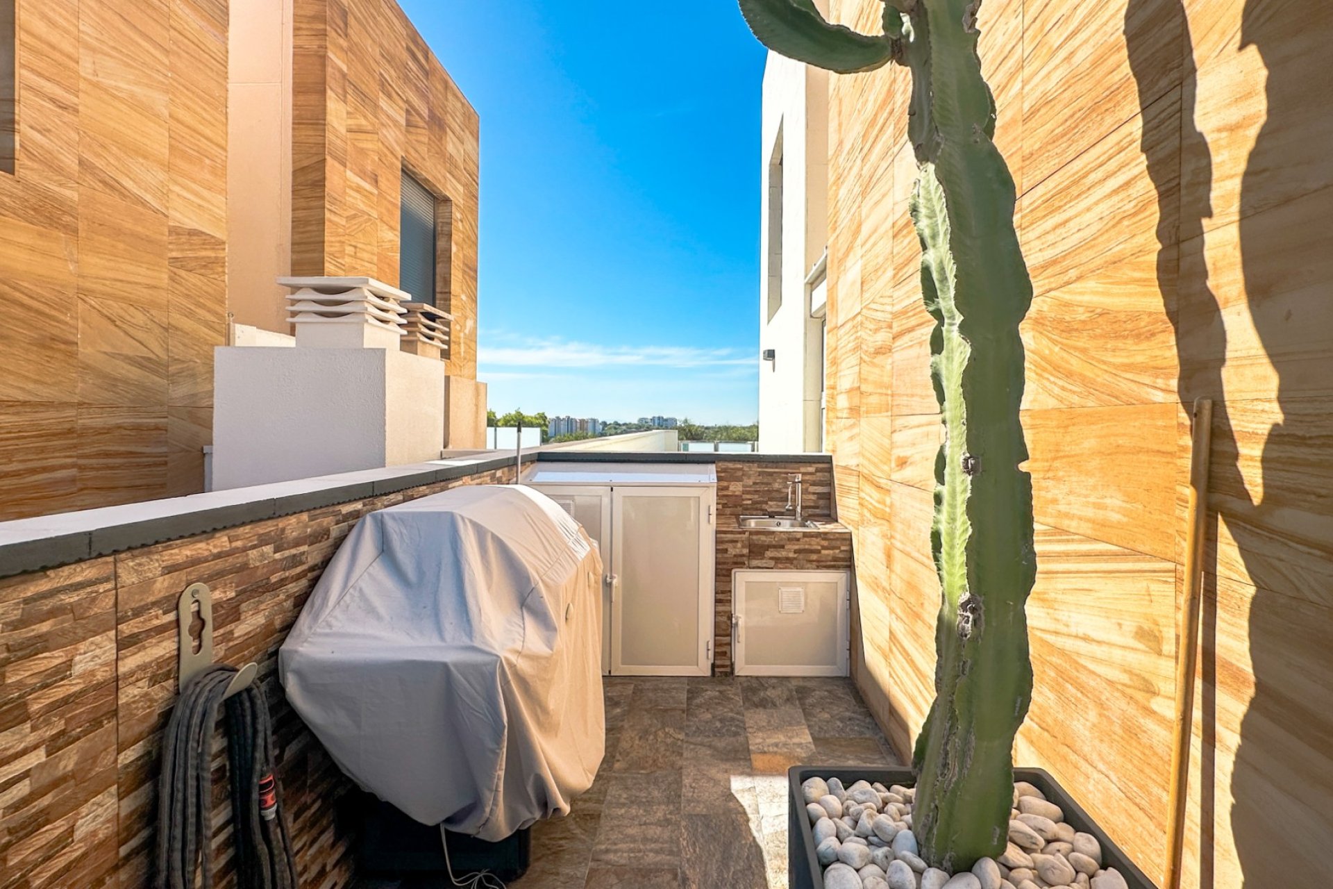 Resale - Villa -
Cabo Roig - Costa Blanca