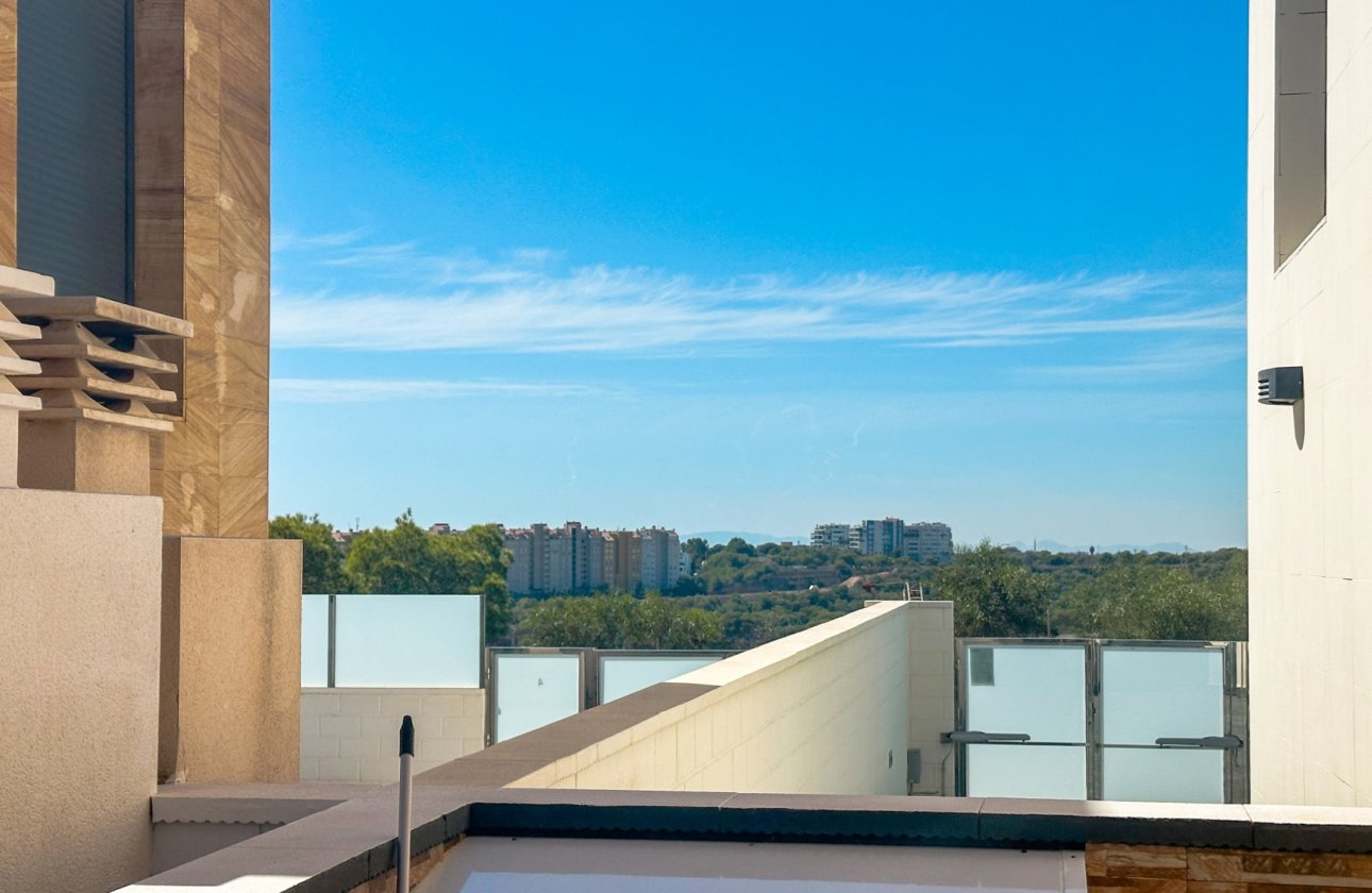 Resale - Villa -
Cabo Roig - Costa Blanca