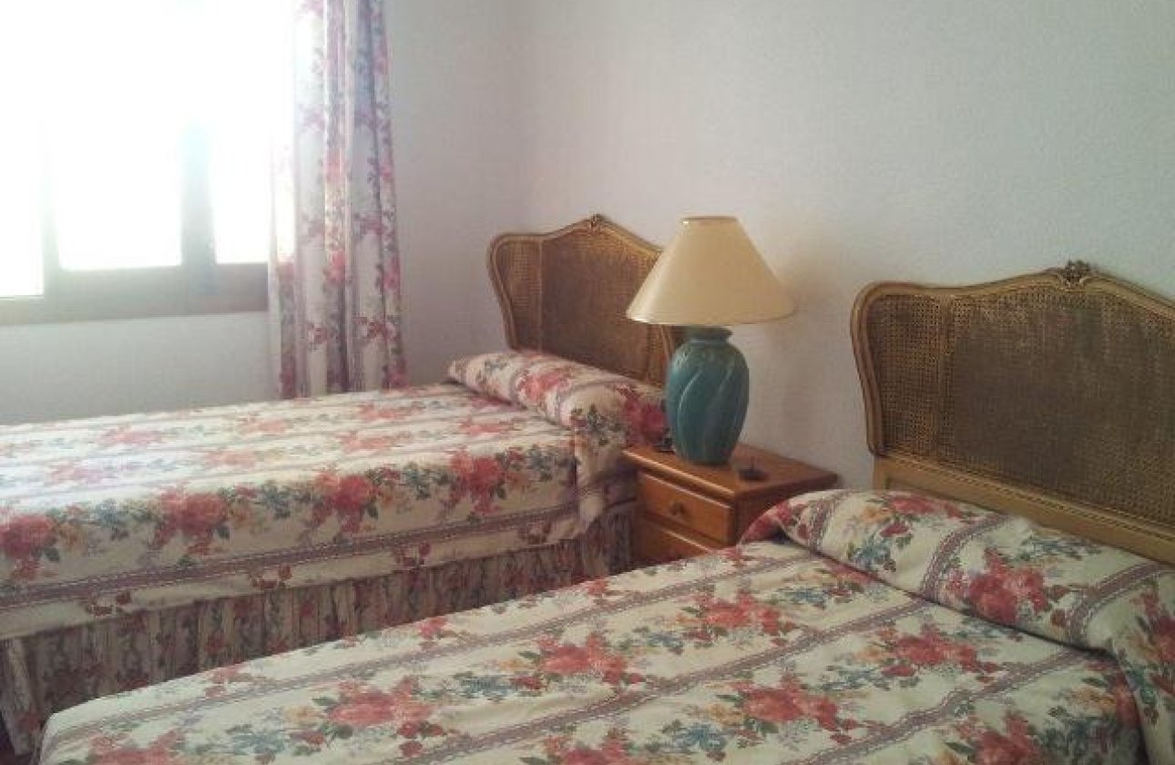 Resale - Villa -
Campoamor - Costa Blanca