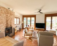 Resale - Villa -
Campoamor - Costa Blanca