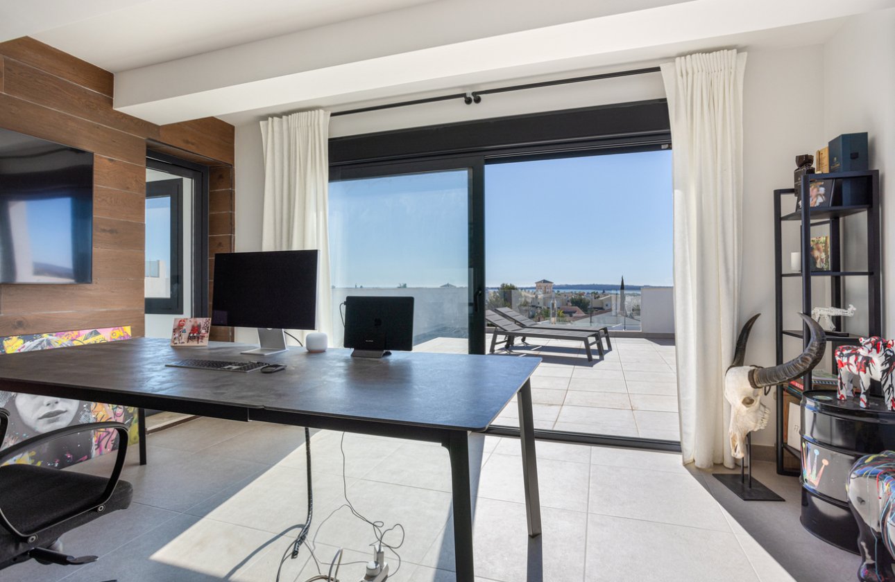 Resale - Villa -
Ciudad Quesada - center