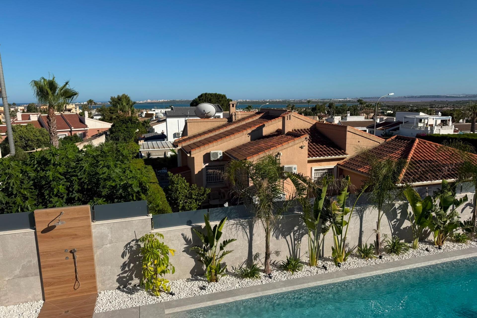 Resale - Villa -
Ciudad Quesada - Centro De La Ciudad Quesada