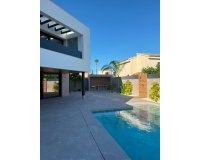 Resale - Villa -
Ciudad Quesada - Centro De La Ciudad Quesada