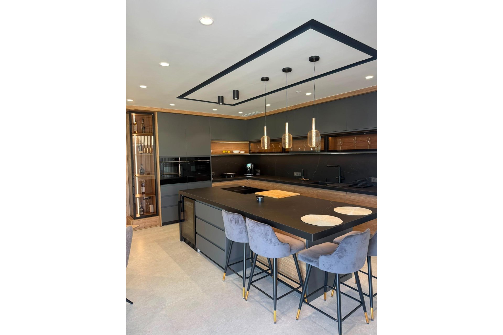 Resale - Villa -
Ciudad Quesada - Centro De La Ciudad Quesada