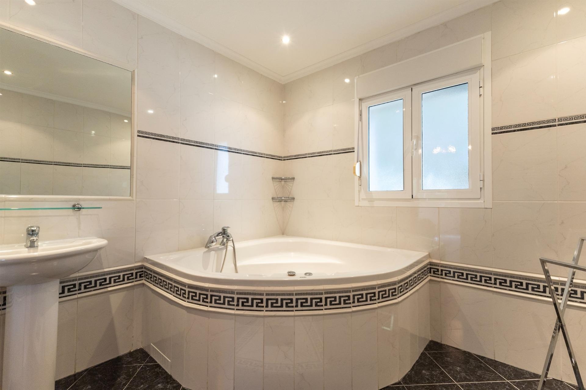 Resale - Villa -
Ciudad Quesada - Ciudad Quesada - Doña Pepa