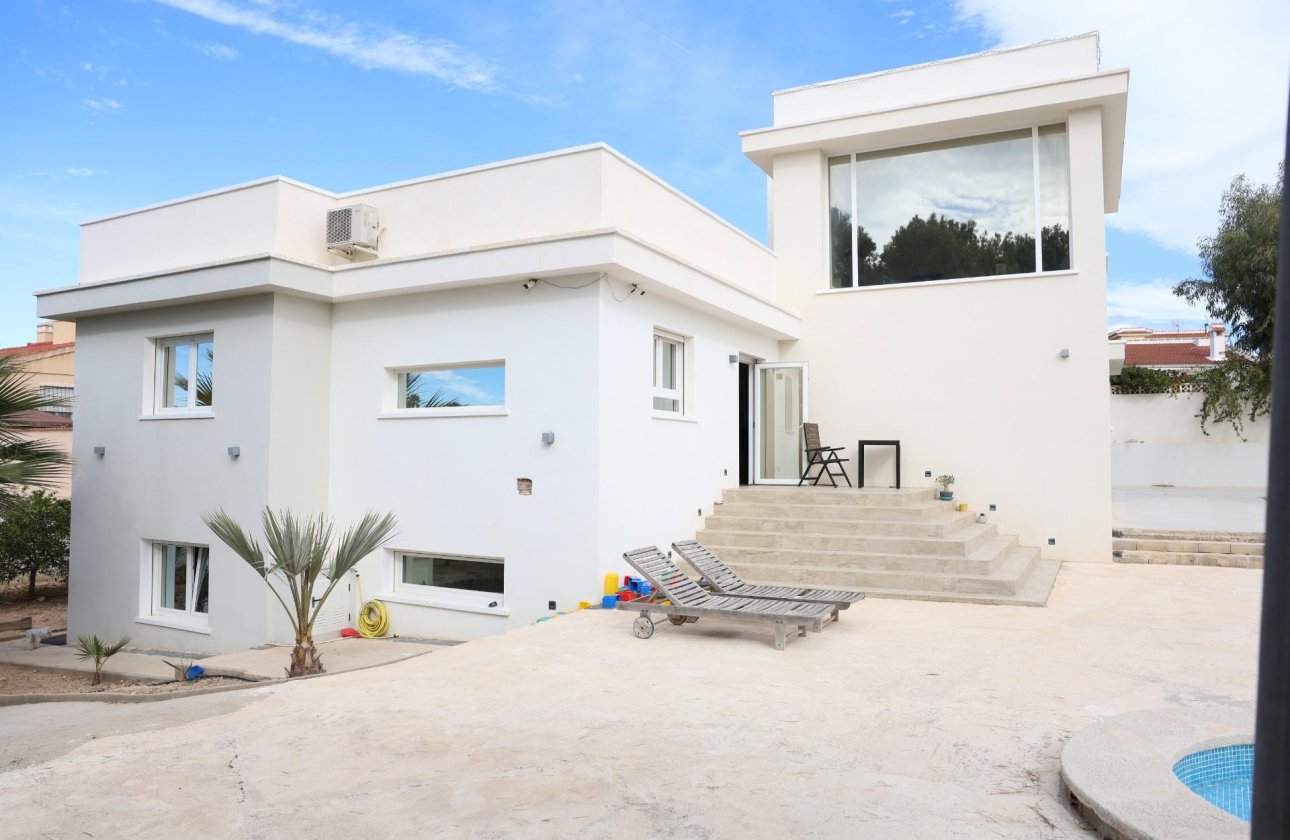 Resale - Villa -
Ciudad Quesada - Costa Blanca Sur