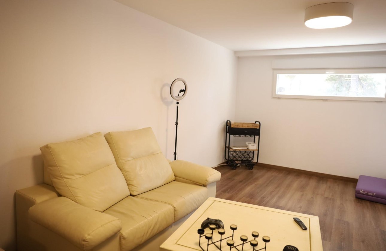 Resale - Villa -
Ciudad Quesada - Costa Blanca Sur