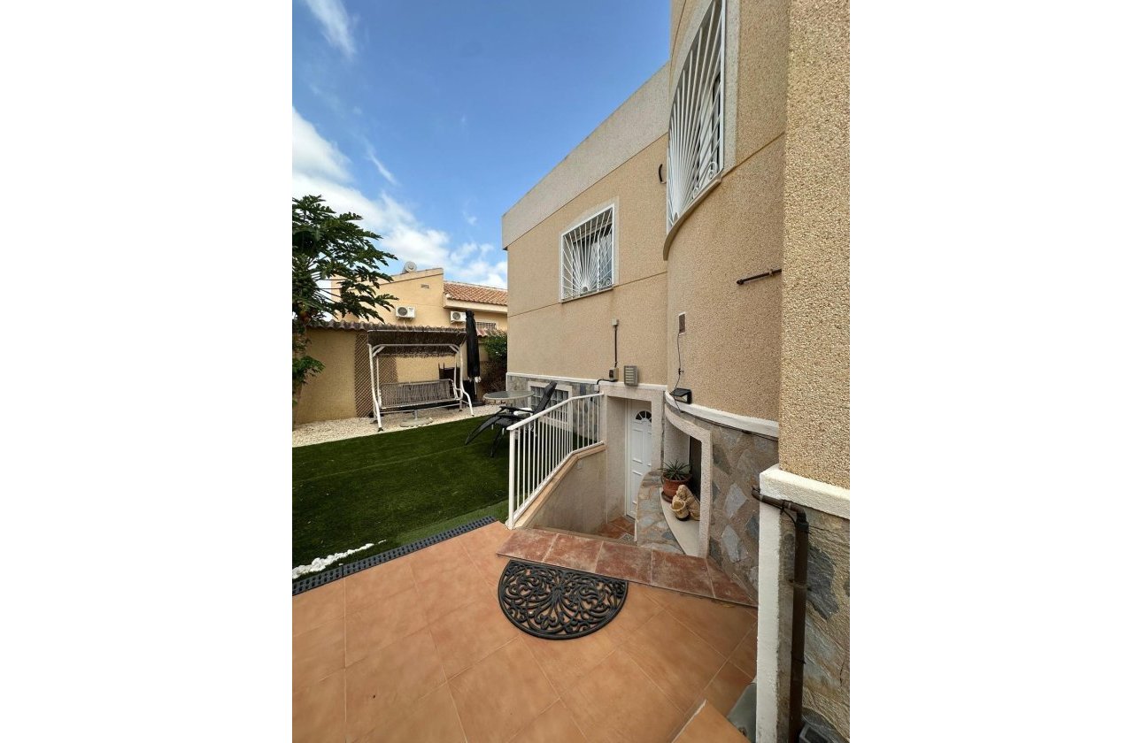 Resale - Villa -
Ciudad Quesada - Costa Blanca Sur