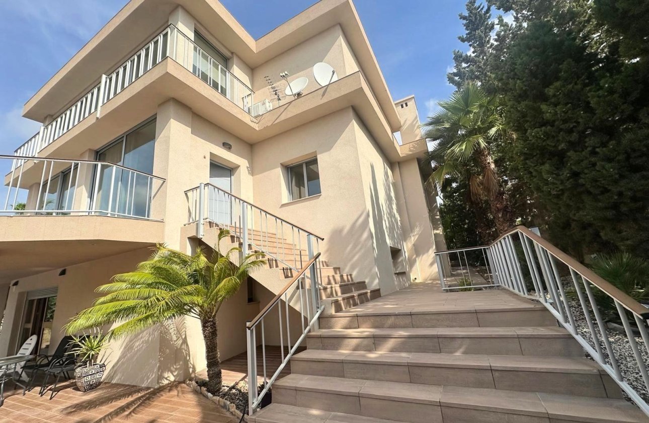 Resale - Villa -
Ciudad Quesada - Costa Blanca Sur