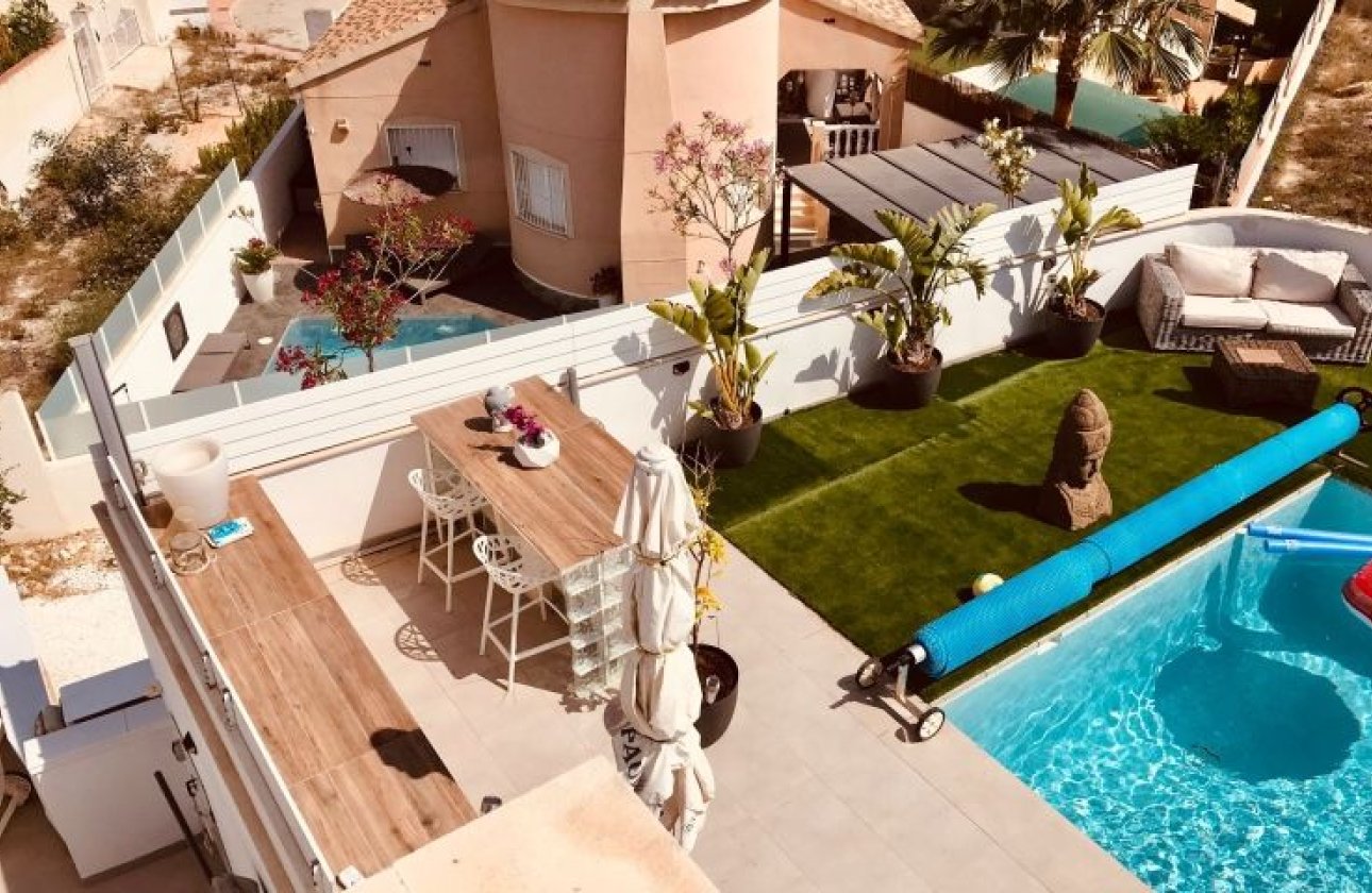 Resale - Villa -
Ciudad Quesada - Costa Blanca