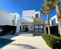 Resale - Villa -
Ciudad Quesada - Costa Blanca