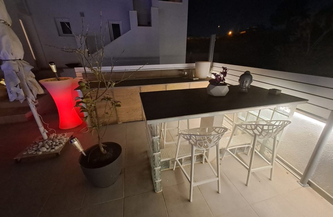 Resale - Villa -
Ciudad Quesada - Costa Blanca