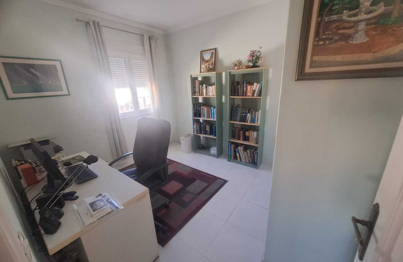 Resale - Villa -
Ciudad Quesada - Costa Blanca