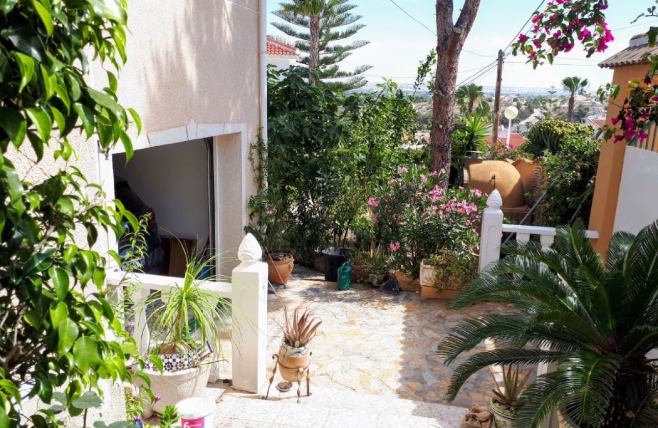 Resale - Villa -
Ciudad Quesada - Costa Blanca