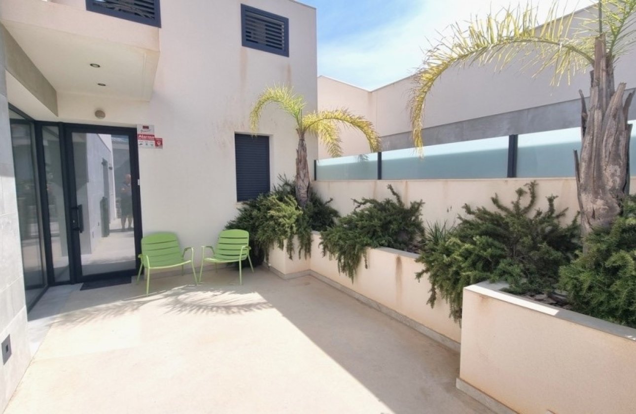 Resale - Villa -
Ciudad Quesada - Costa Blanca