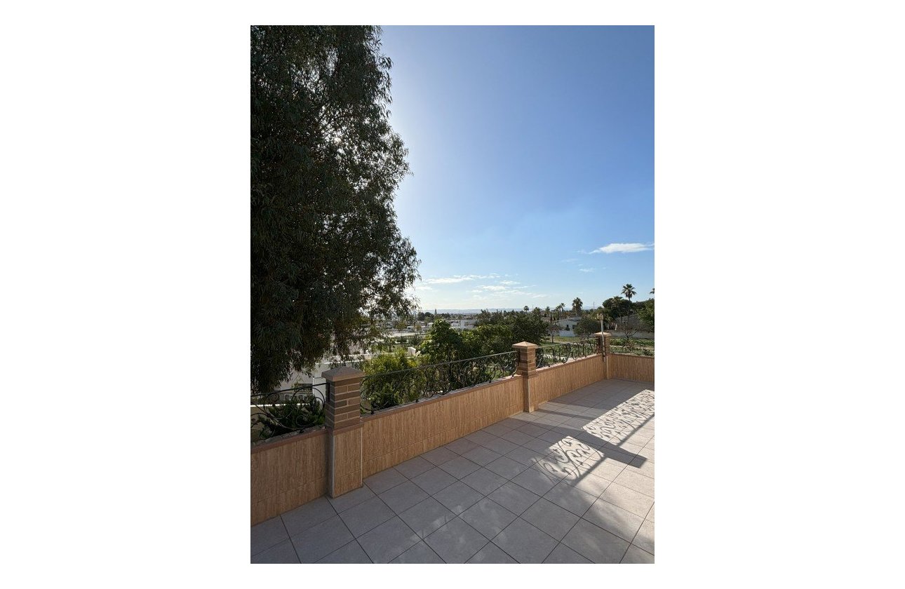 Resale - Villa -
Ciudad Quesada - Costa Blanca