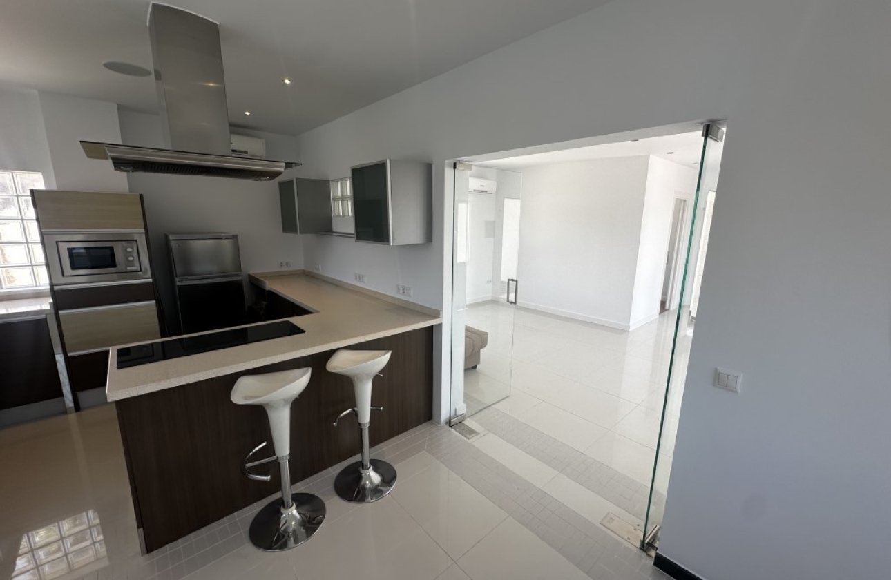 Resale - Villa -
Ciudad Quesada - Costa Blanca