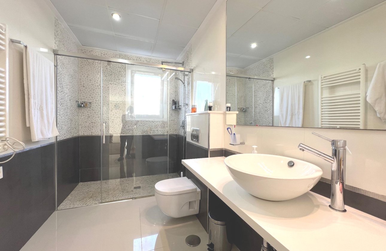 Resale - Villa -
Ciudad Quesada - Costa Blanca