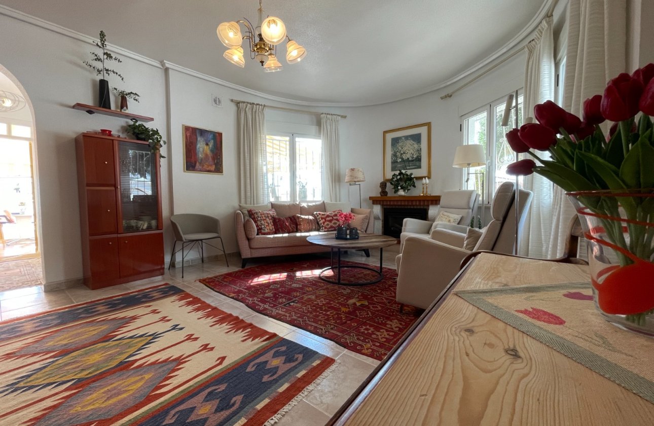 Resale - Villa -
Ciudad Quesada - Costa Blanca