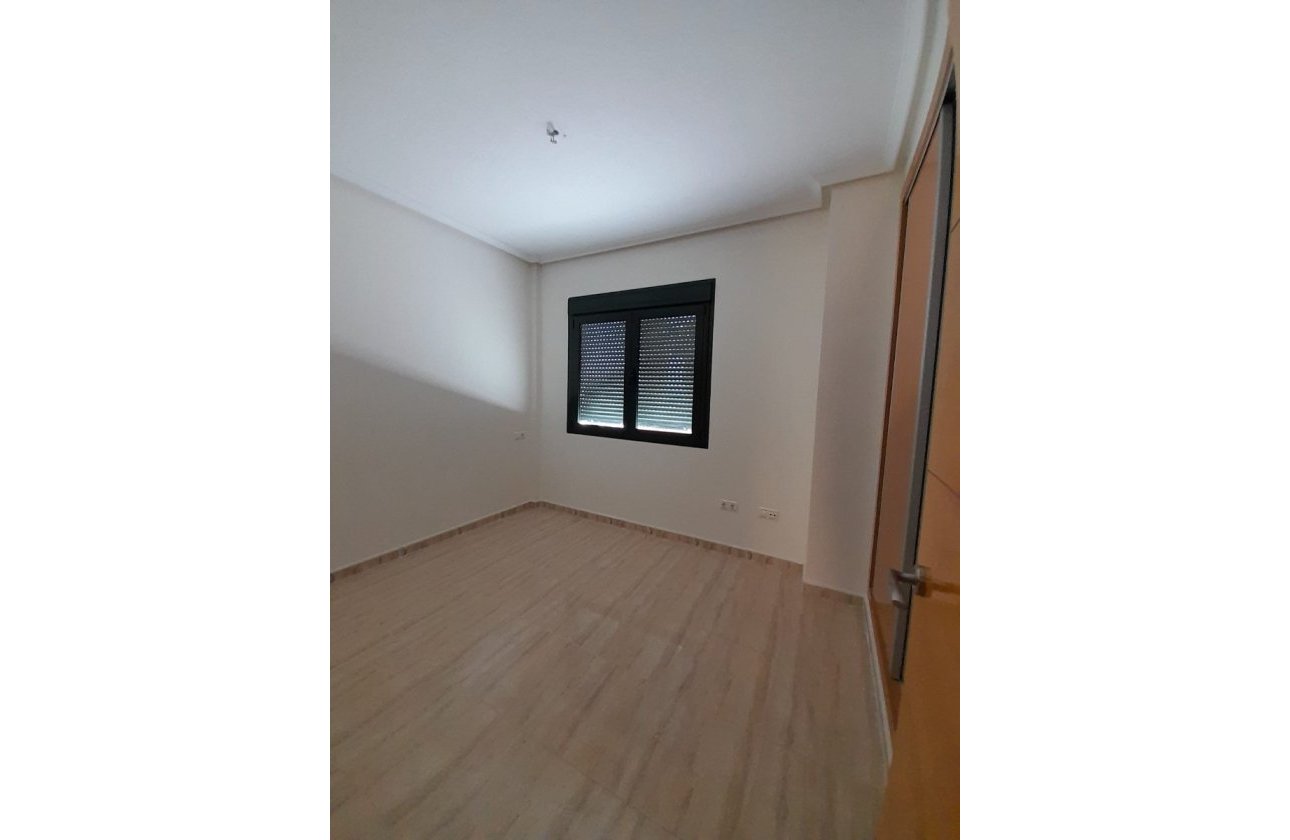 Resale - Villa -
Ciudad Quesada - Costa Blanca