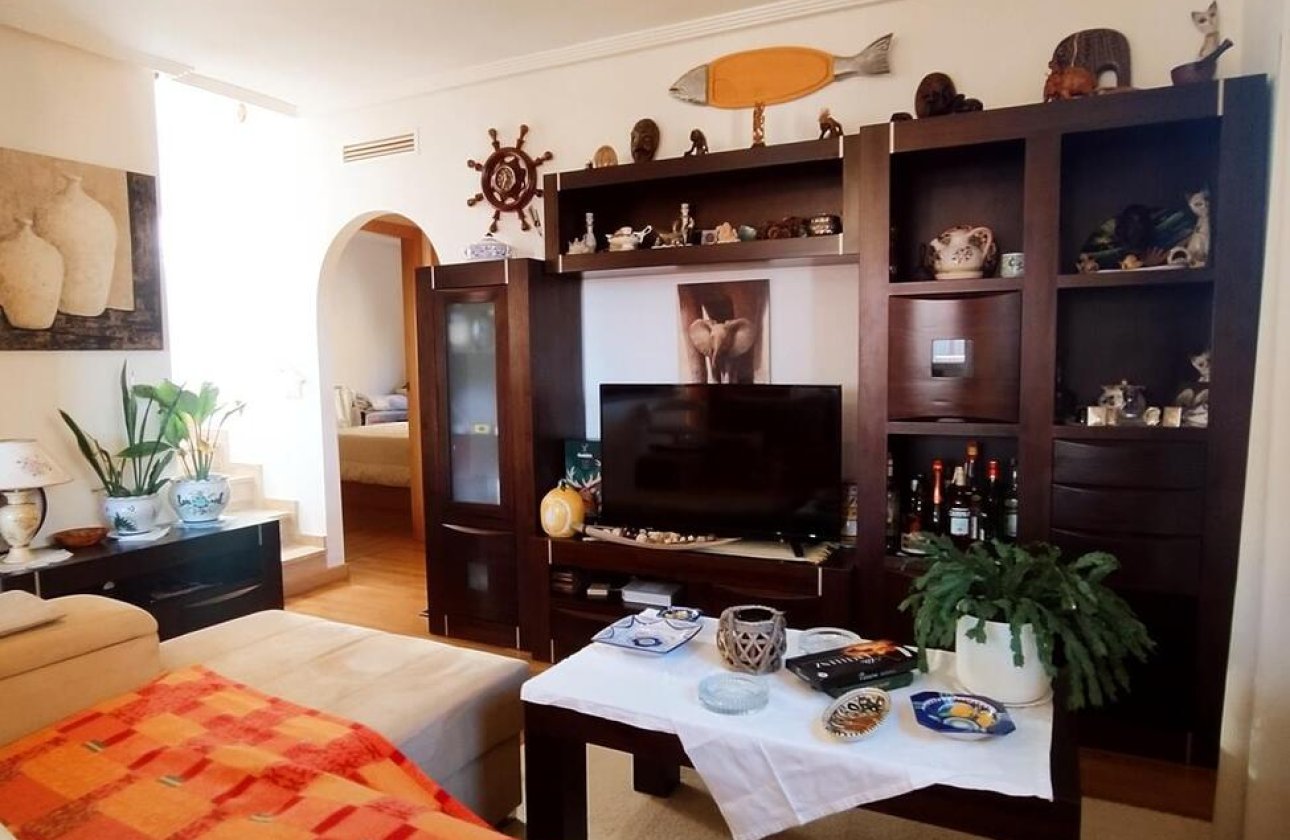 Resale - Villa -
Ciudad Quesada - Costa Blanca