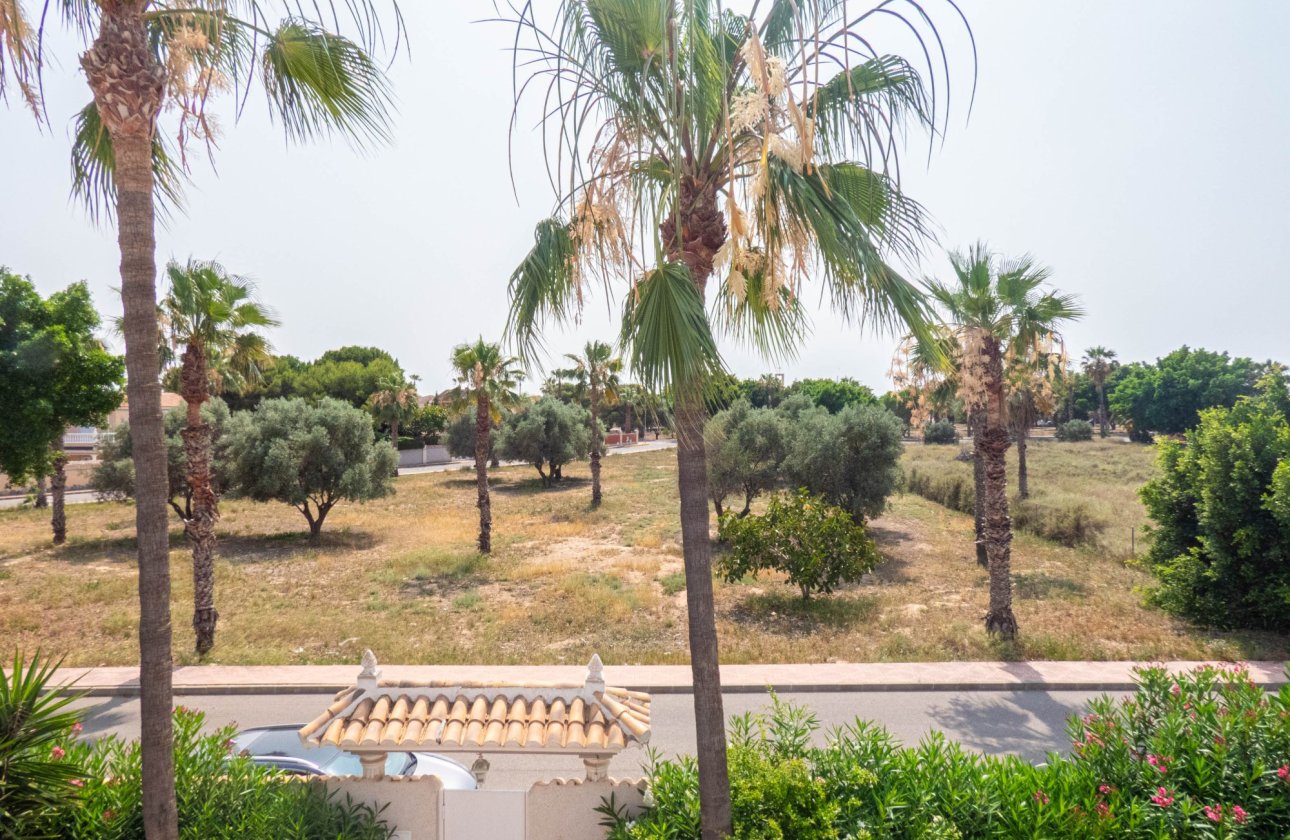 Resale - Villa -
Ciudad Quesada - Costa Blanca