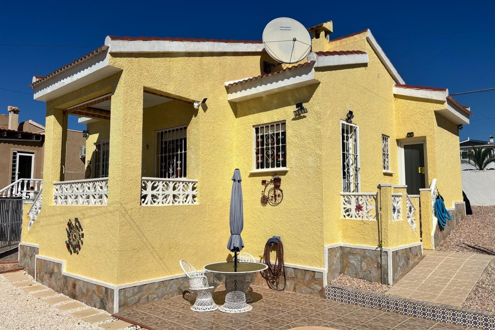 Resale - Villa -
Ciudad Quesada - Costa Blanca