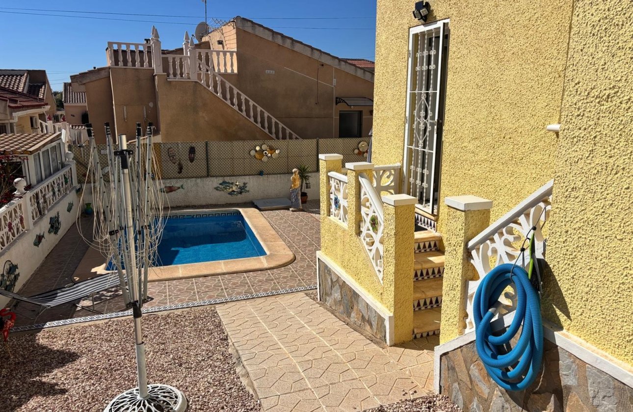 Resale - Villa -
Ciudad Quesada - Costa Blanca