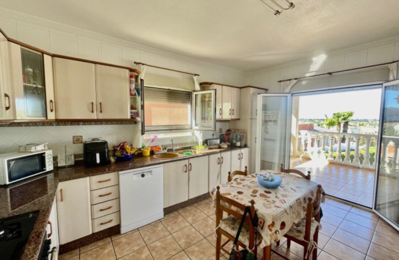Resale - Villa -
Ciudad Quesada - Costa Blanca