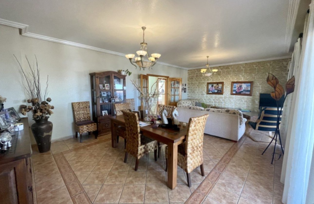 Resale - Villa -
Ciudad Quesada - Costa Blanca