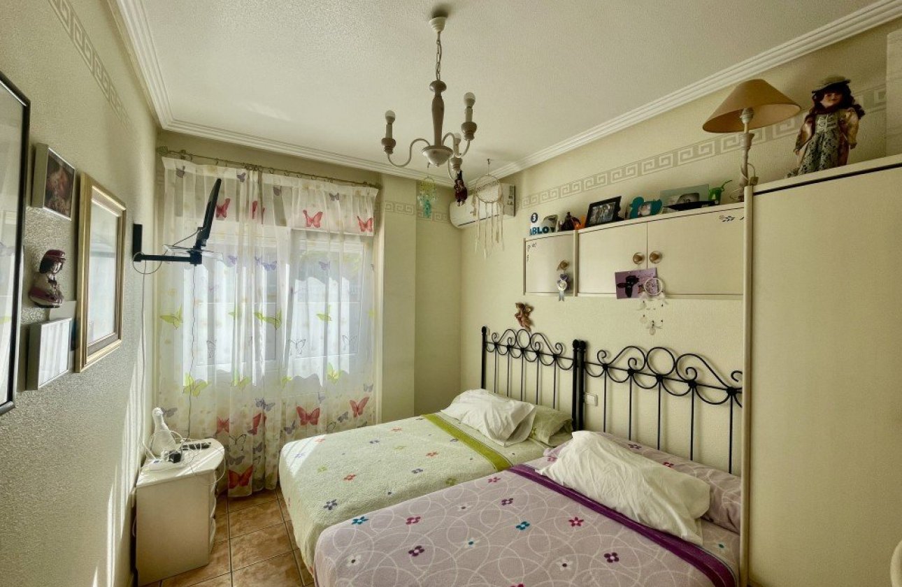 Resale - Villa -
Ciudad Quesada - Costa Blanca