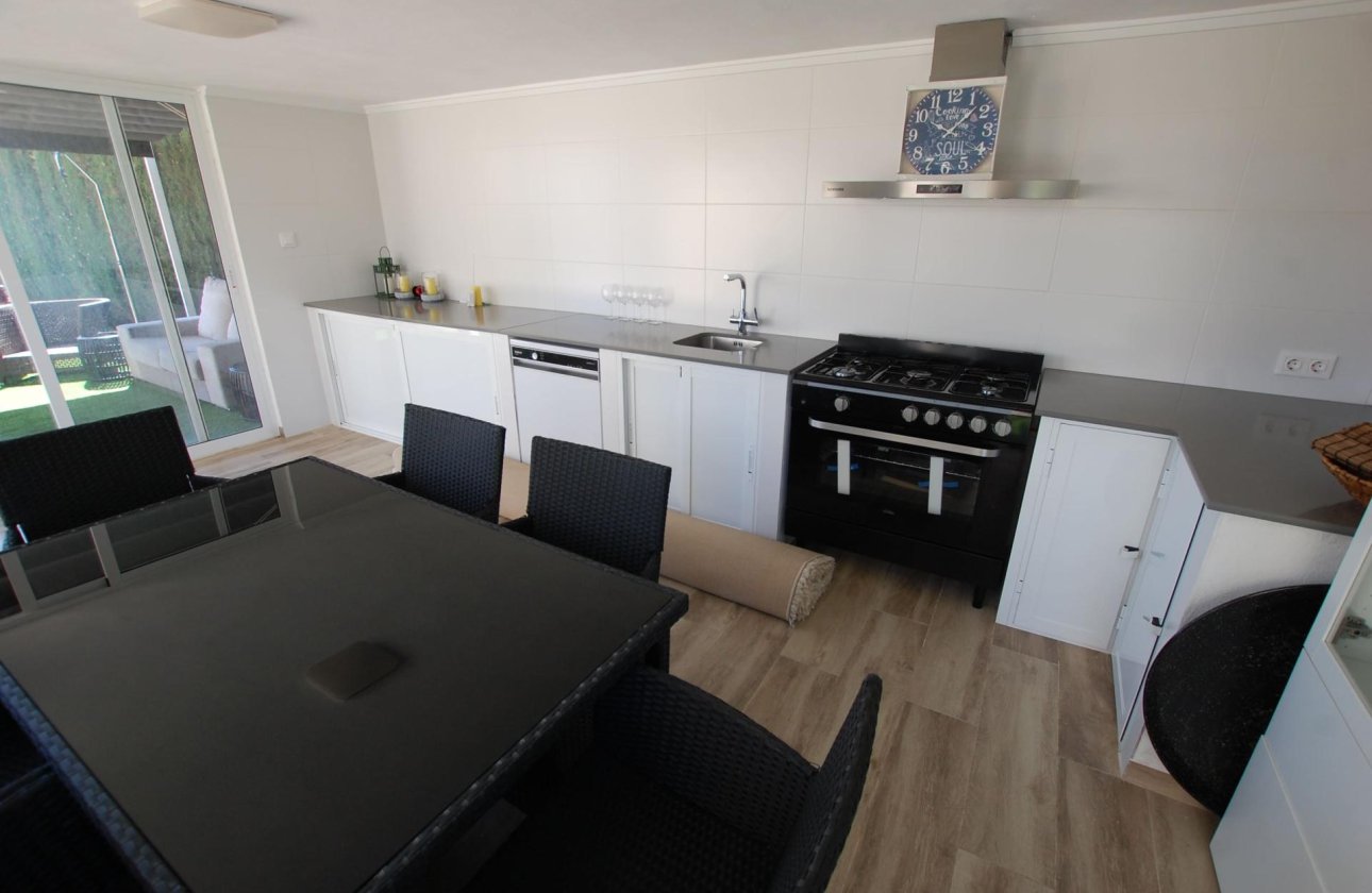 Resale - Villa -
Ciudad Quesada - Costa Blanca