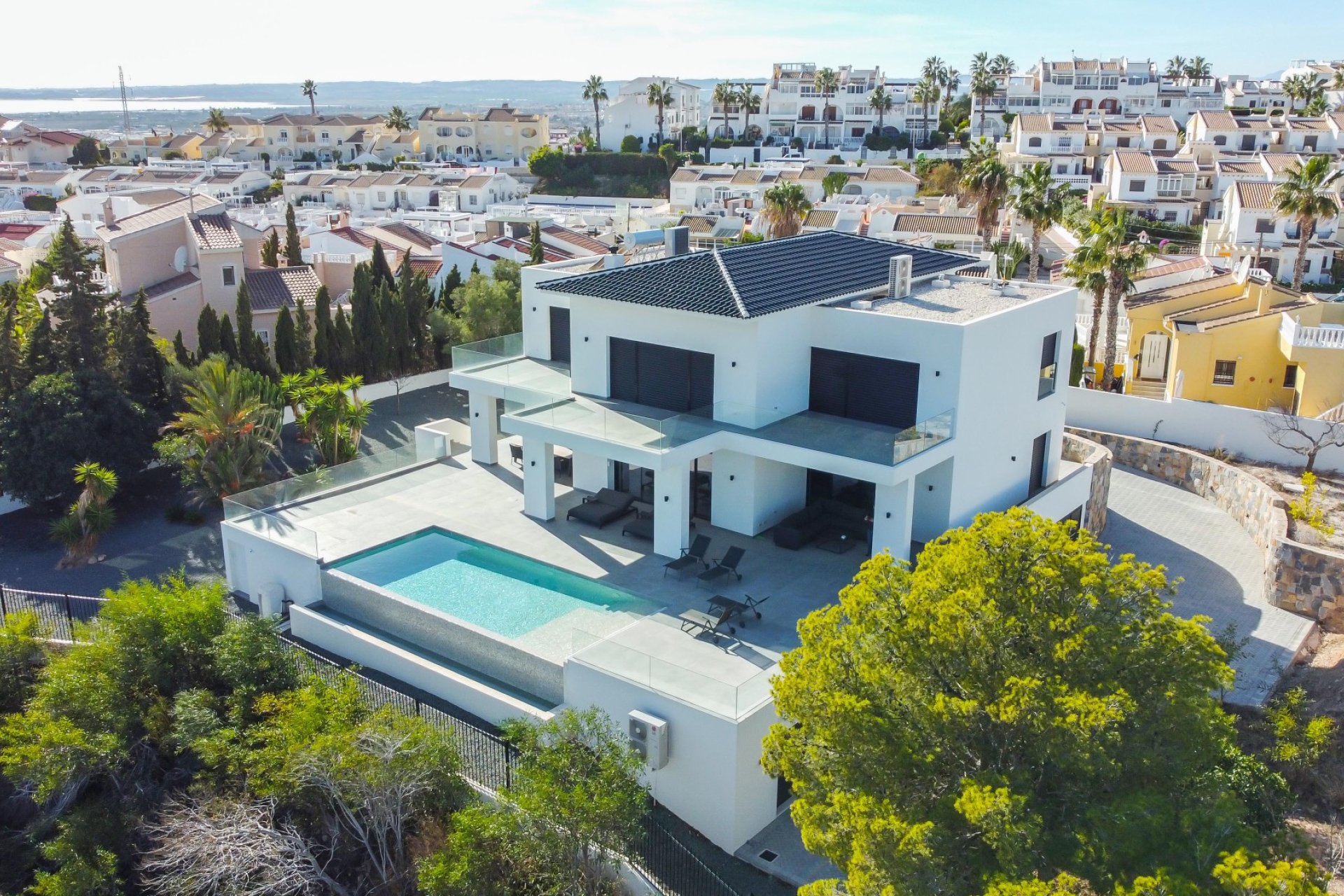 Resale - Villa -
Ciudad Quesada - Costa Blanca