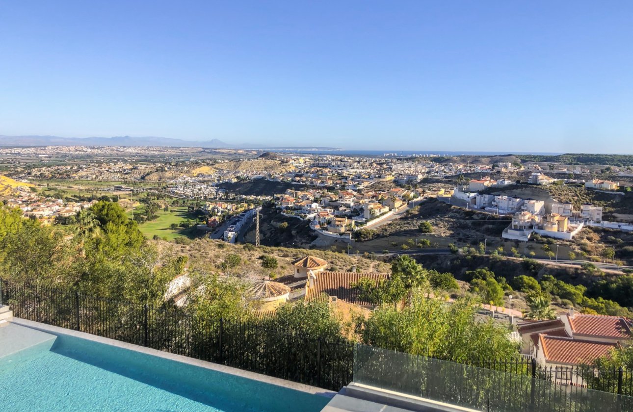 Resale - Villa -
Ciudad Quesada - Costa Blanca