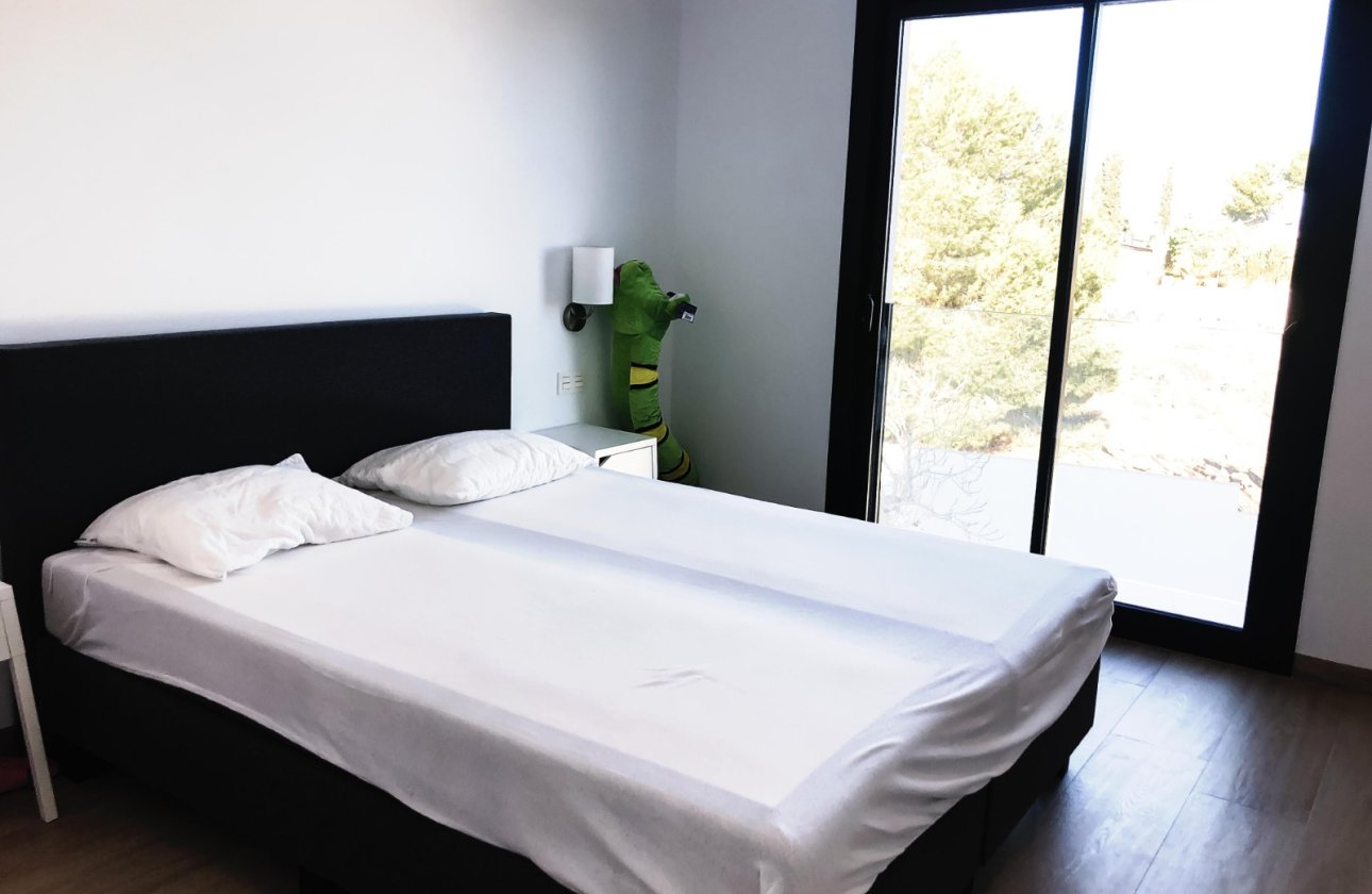 Resale - Villa -
Ciudad Quesada - Costa Blanca