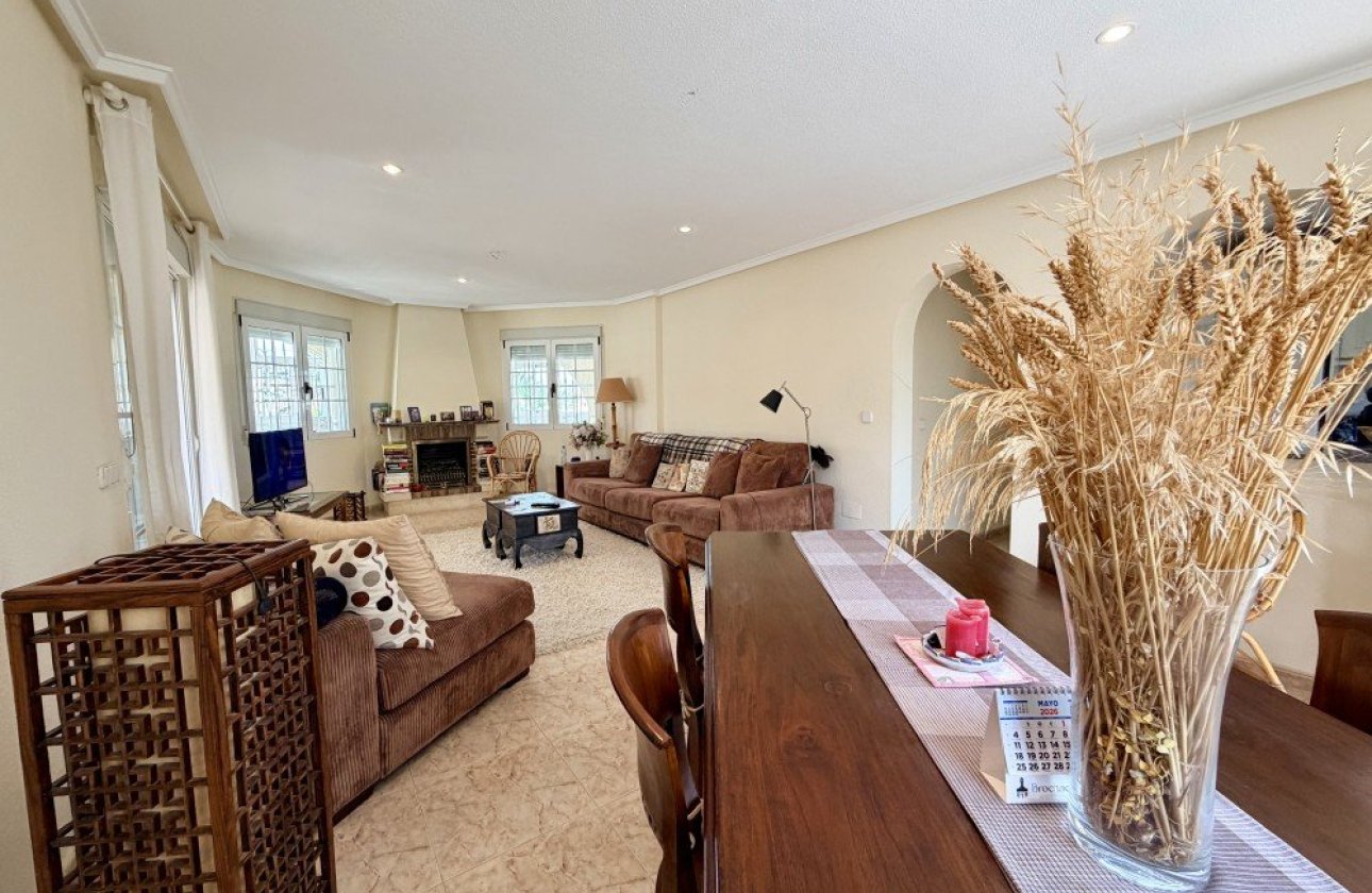 Resale - Villa -
Ciudad Quesada - Costa Blanca